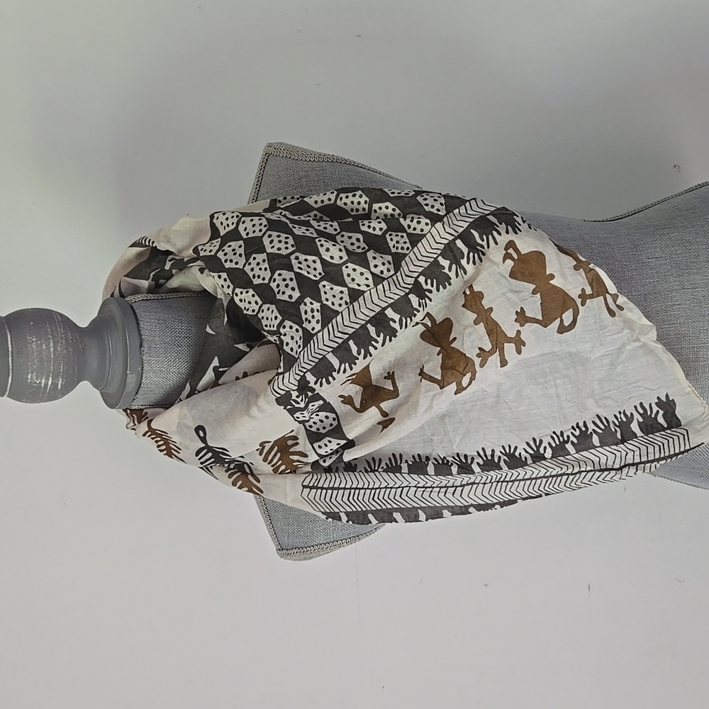 VINTAGE Native Tribal Print Scarf